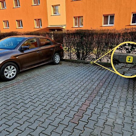 Slnecny Byt V Blizkosti Historickeho Centra Trenčín Eksteriør bilde
